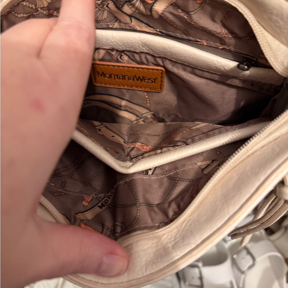 Montana West Light Pink Crossbody Bag - Picture 6 of 6
